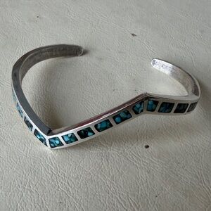 #vintage inlaid turquoise cuff